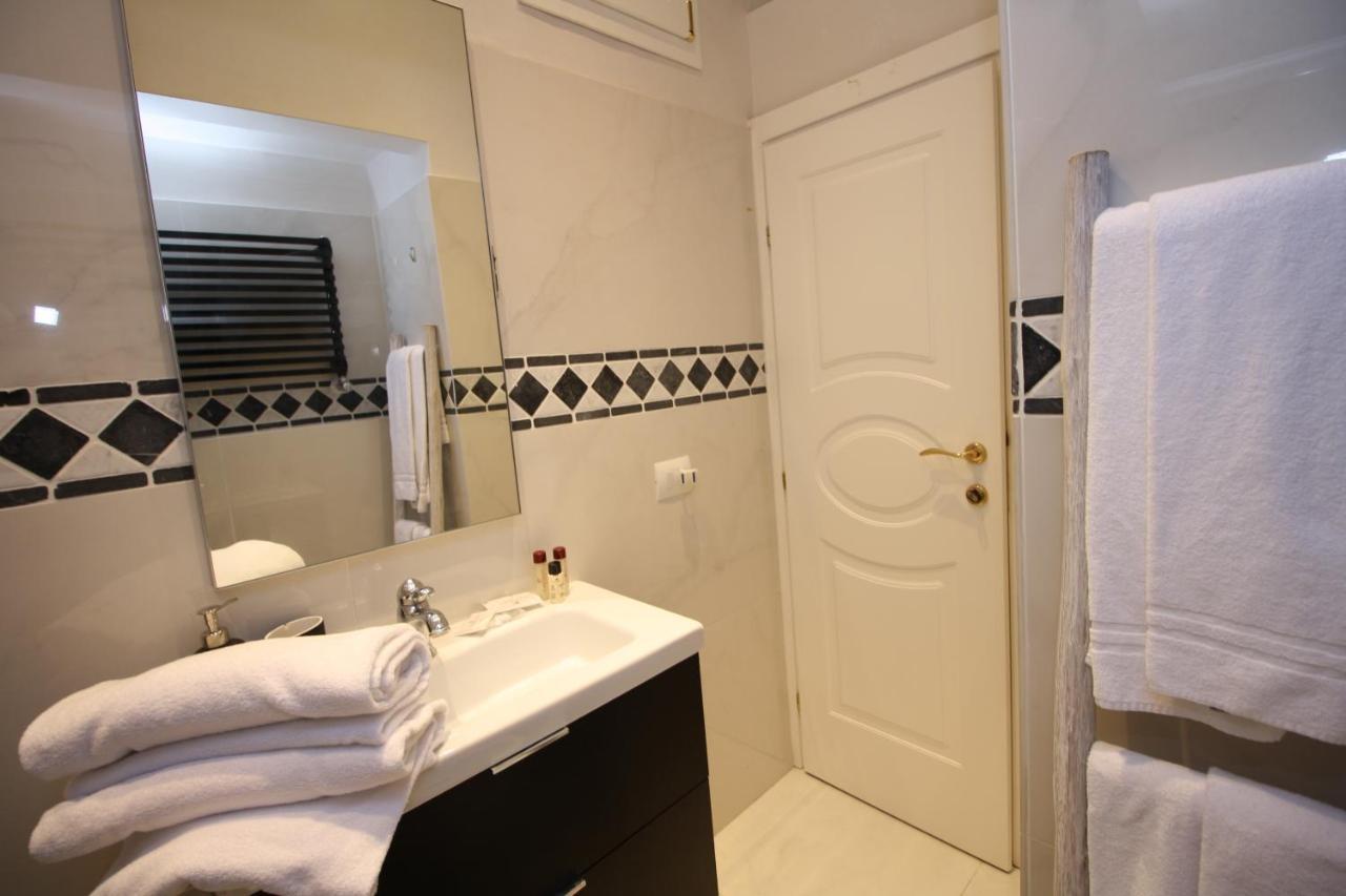 Homedoapartments Deluxe Terme Suite Флоренція Екстер'єр фото